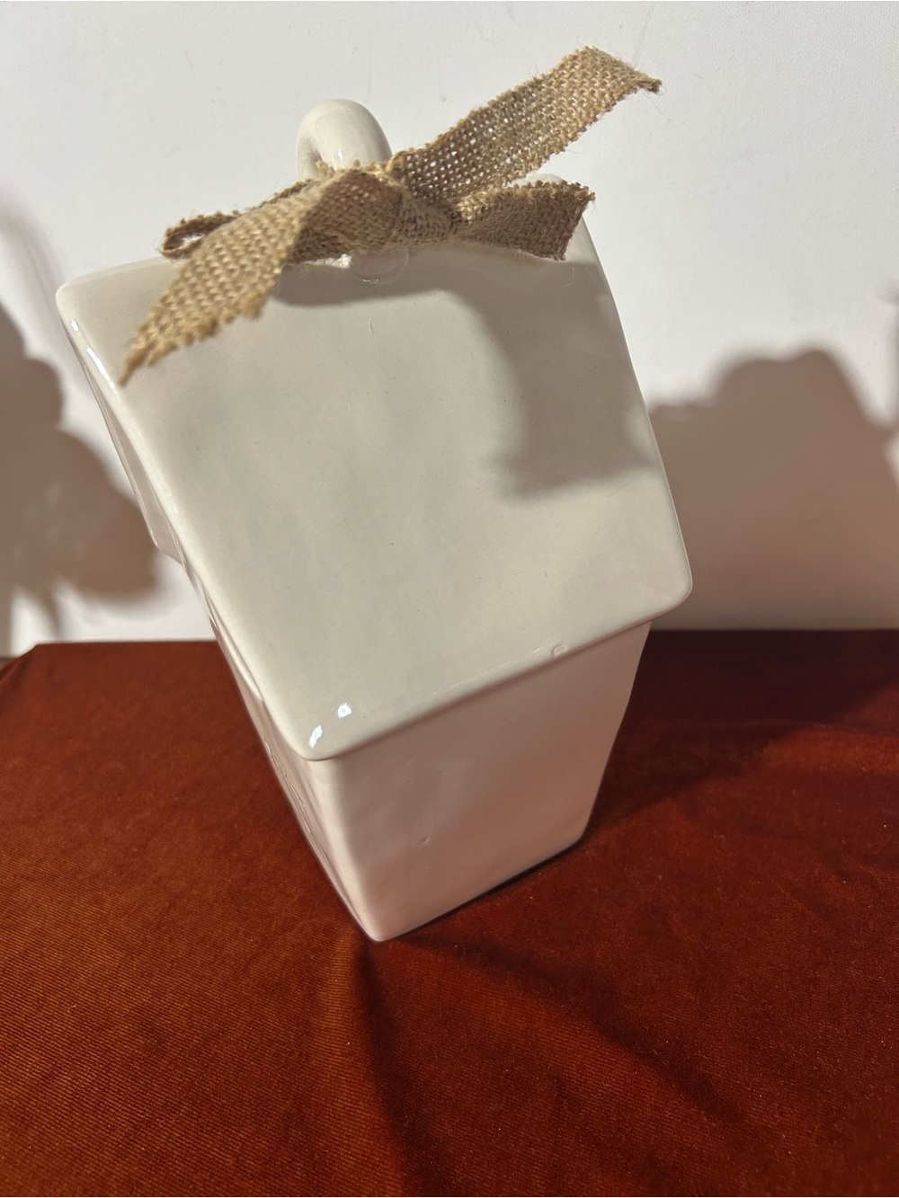 Rae Dunn White Ceramic Birdhouse with REST Script - Picture 4 of 7